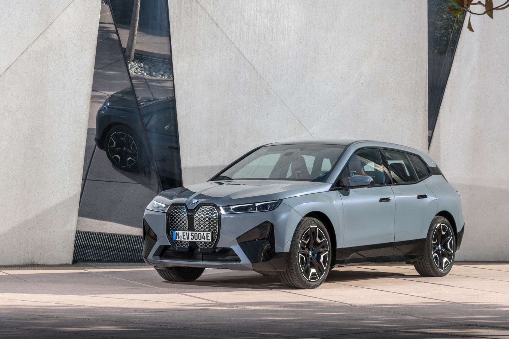 2022 BMW iX xDrive50 15