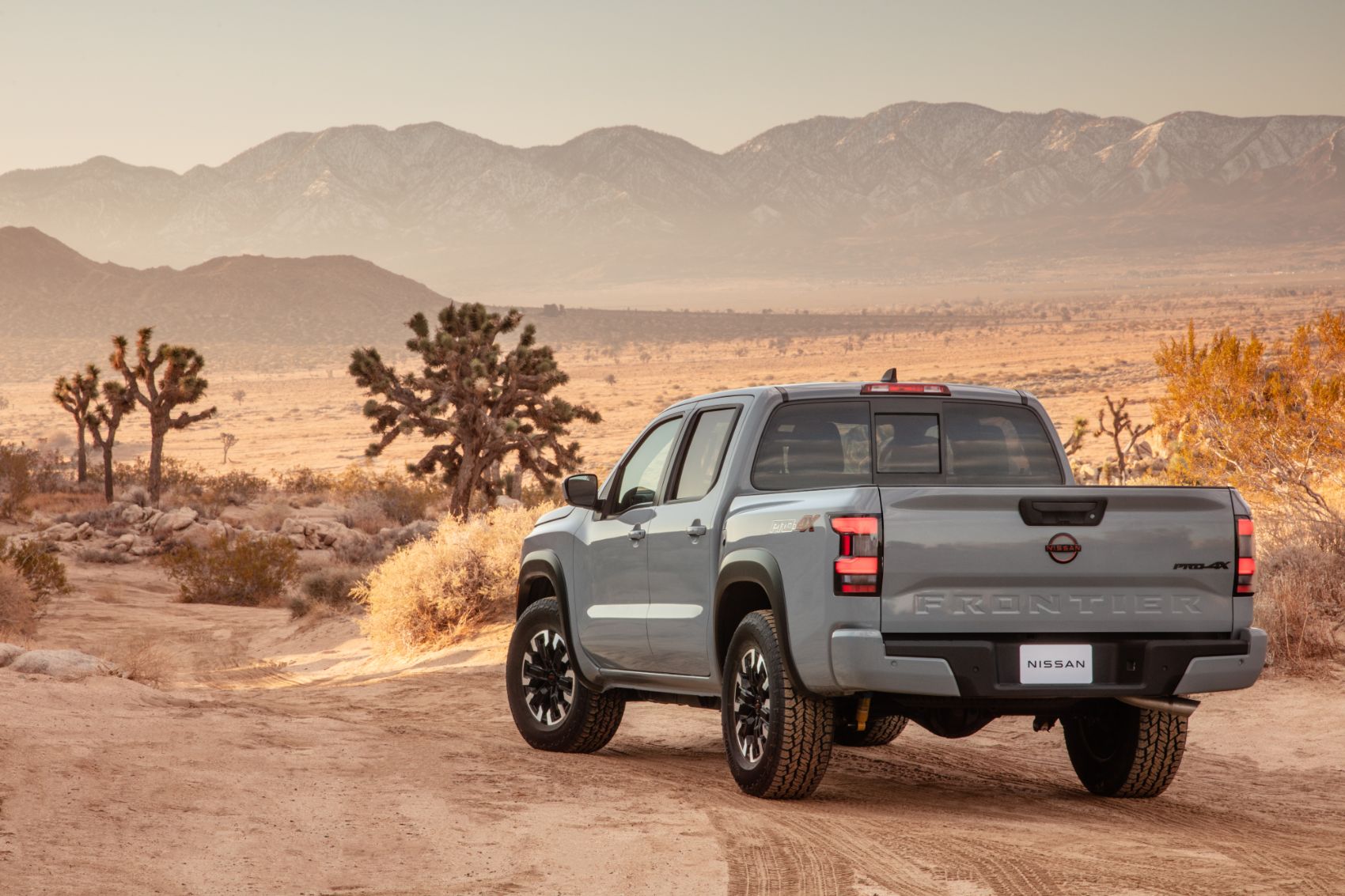 2022 Nissan Frontier 18