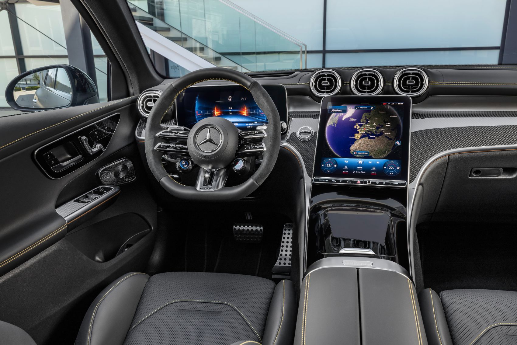 2025 Mercedes AMG GLC 32
